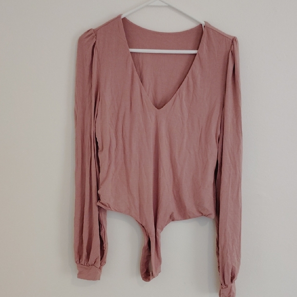 HALARA V-Neck Long Sleeve Bodysuit - Mauve - Picture 4 of 4